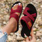 Pustende sandaler i mesh for kvinner