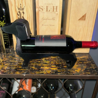 Vinflaskeholder Formet Som En Dachshund