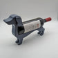 Vinflaskeholder Formet Som En Dachshund