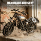 Håndlaget jernkunst-motorsykkelmodell
