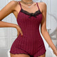 Elegant ribbet body med blonder og sommerfuglrygg for damer