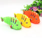 Plastleker med roll-up fisk