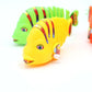 Plastleker med roll-up fisk