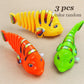 Plastleker med roll-up fisk